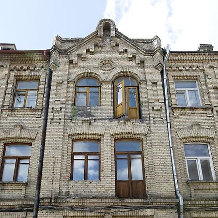 Bright Apartment In Old Town By Urban Rent Vilnius Kültér fotó